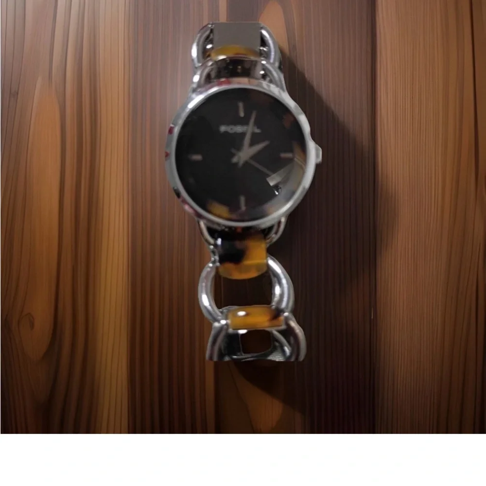 Fossil Silver Watch with Black Dial and Tortoiseshell Links